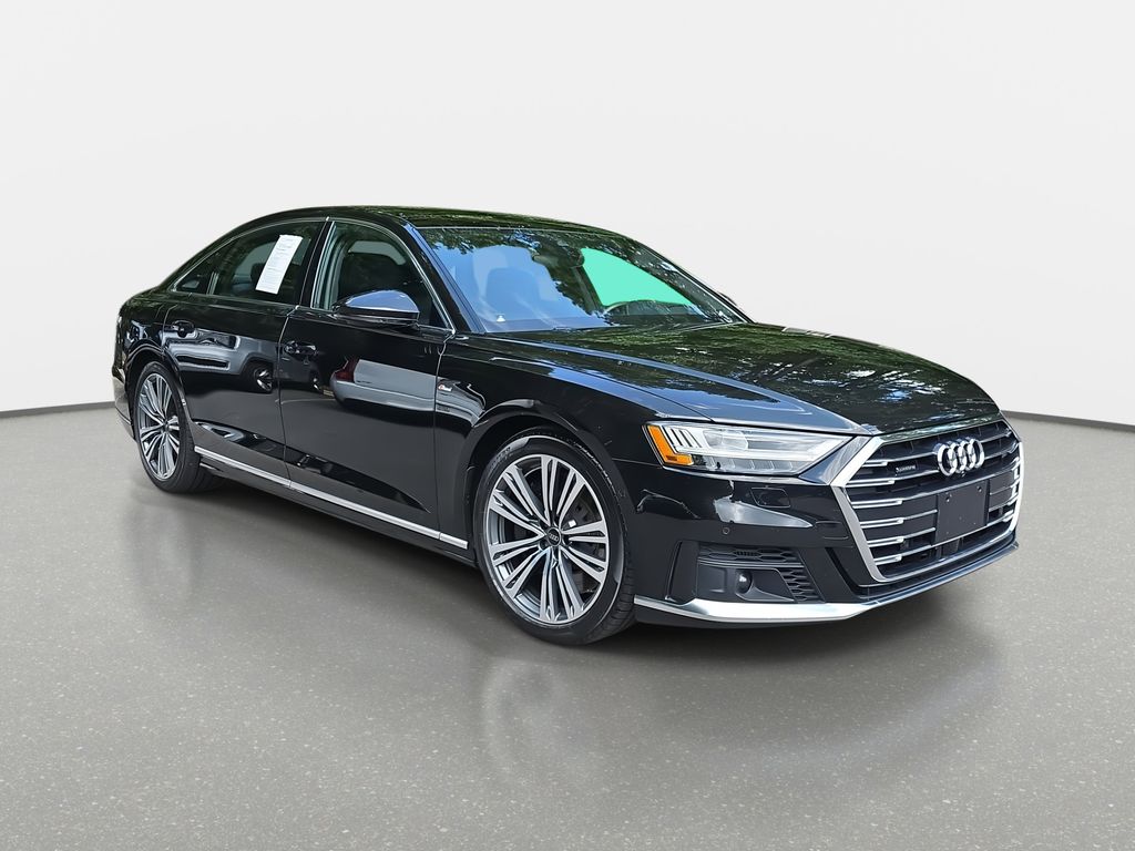 2021 Audi A8 4.0 Quattro photo 3