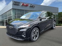 2025 Audi Q4 e-tron 55 Premium Plus SUV