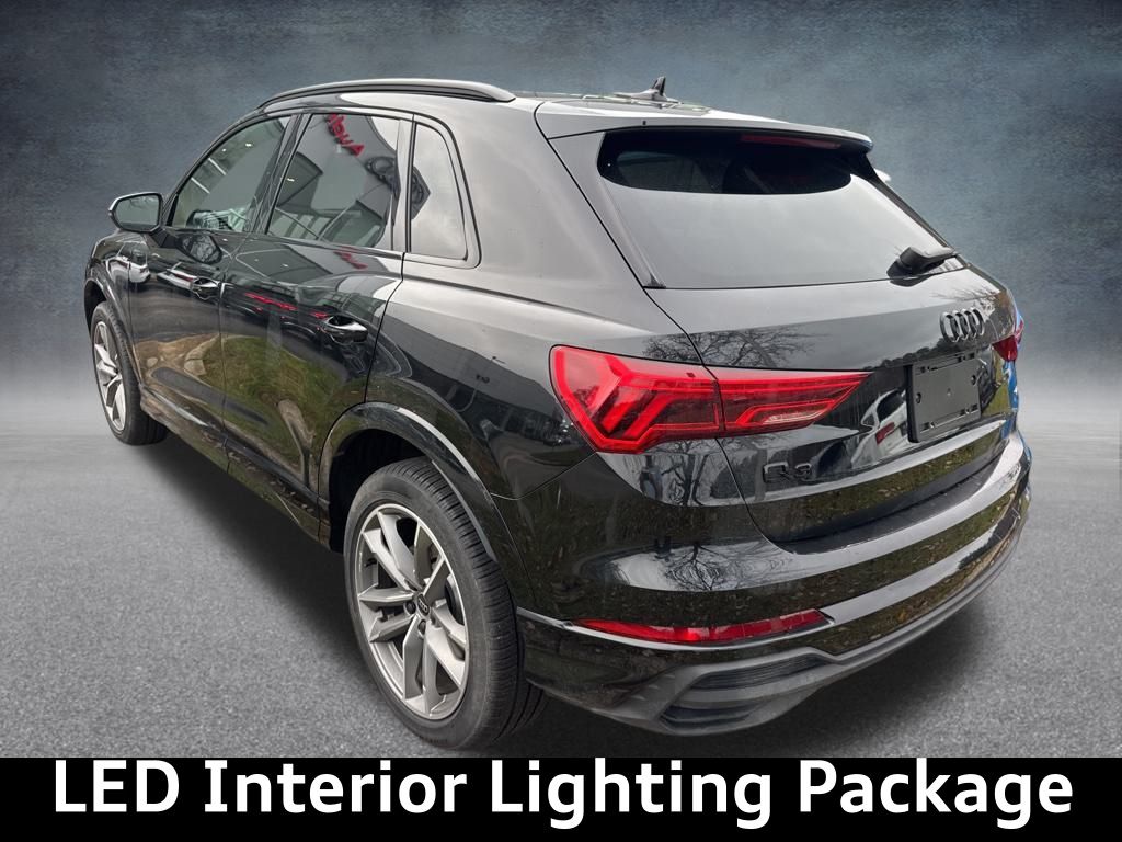 2025 Audi Q3 Premium S line photo 2