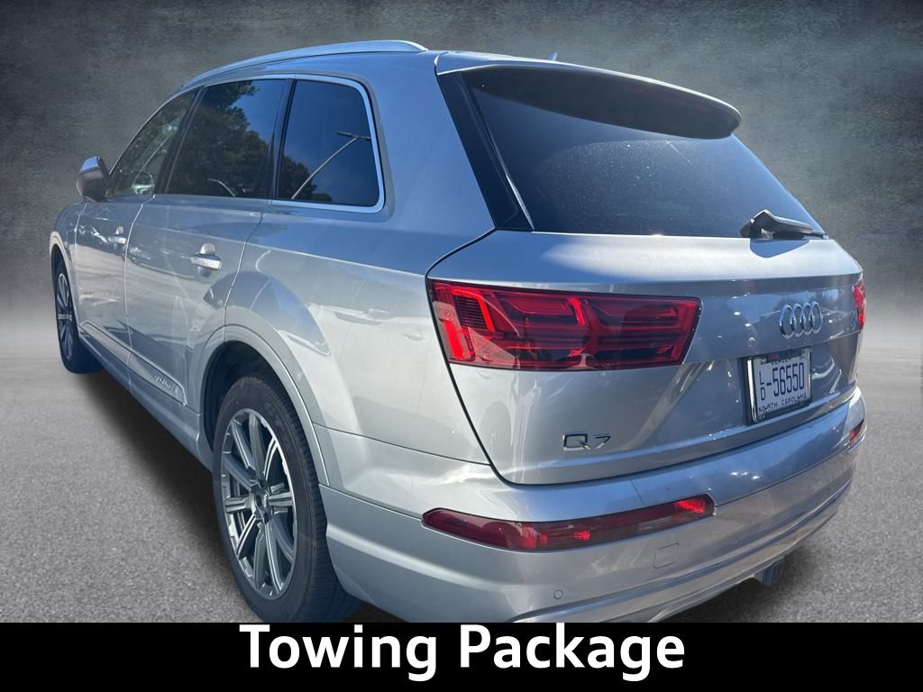 2019 Audi Q7 55 Premium Plus photo 2