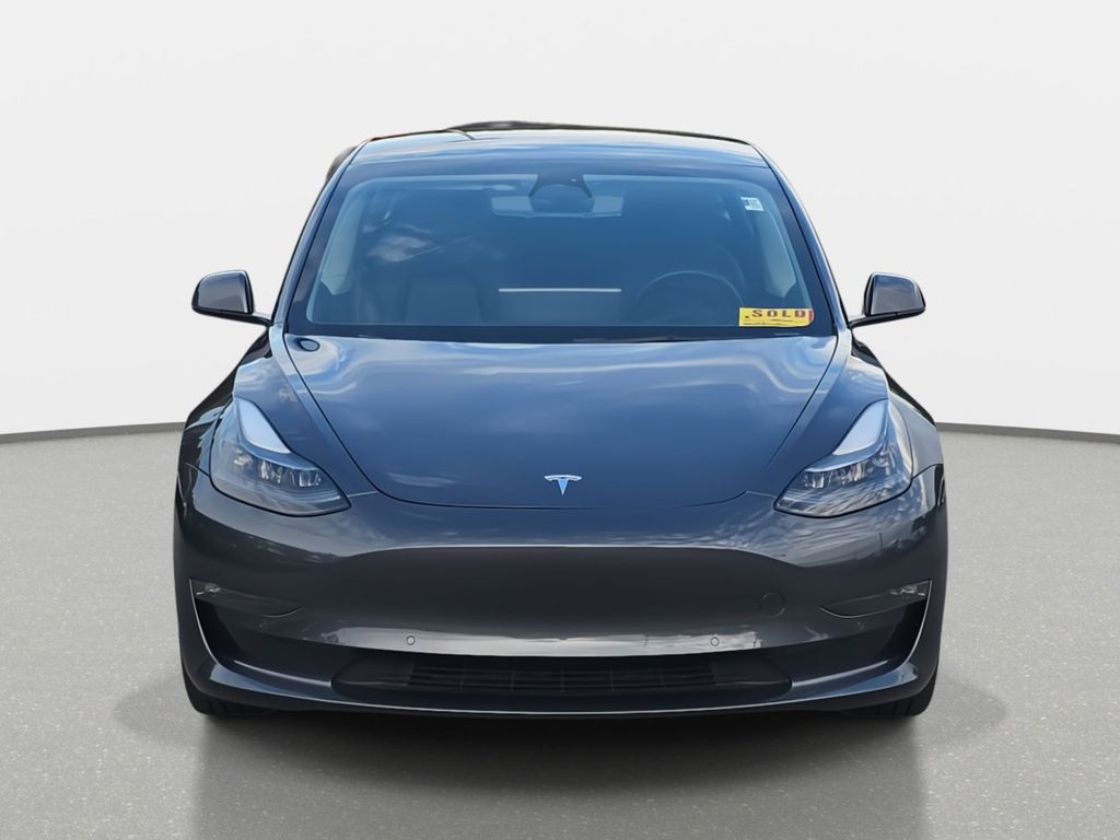 2022 Tesla Model 3 Long Range photo 2