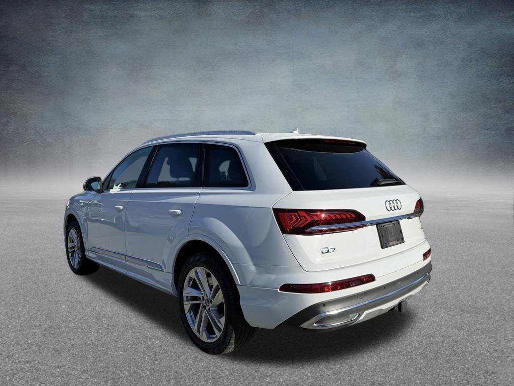 Used 2023 Audi Q7 45 Premium SUV