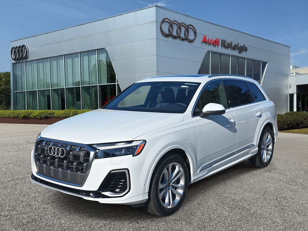 2025 Audi Q7 Premium Plus's photo