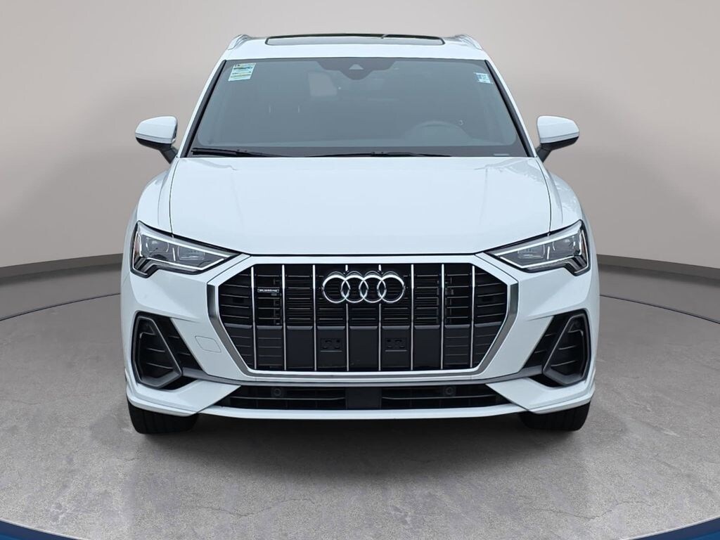 Certified 2025 Audi Q3 Premium SUV