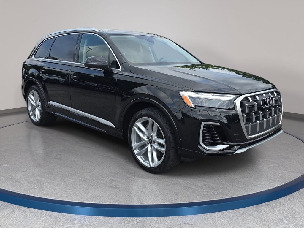 Used 2025 Audi Q7 55 Premium Plus SUV