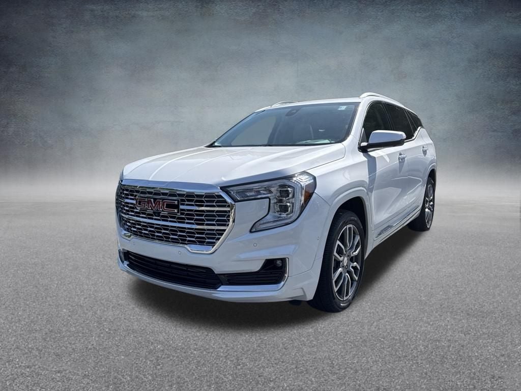 Used 2024 GMC Terrain Denali SUV
