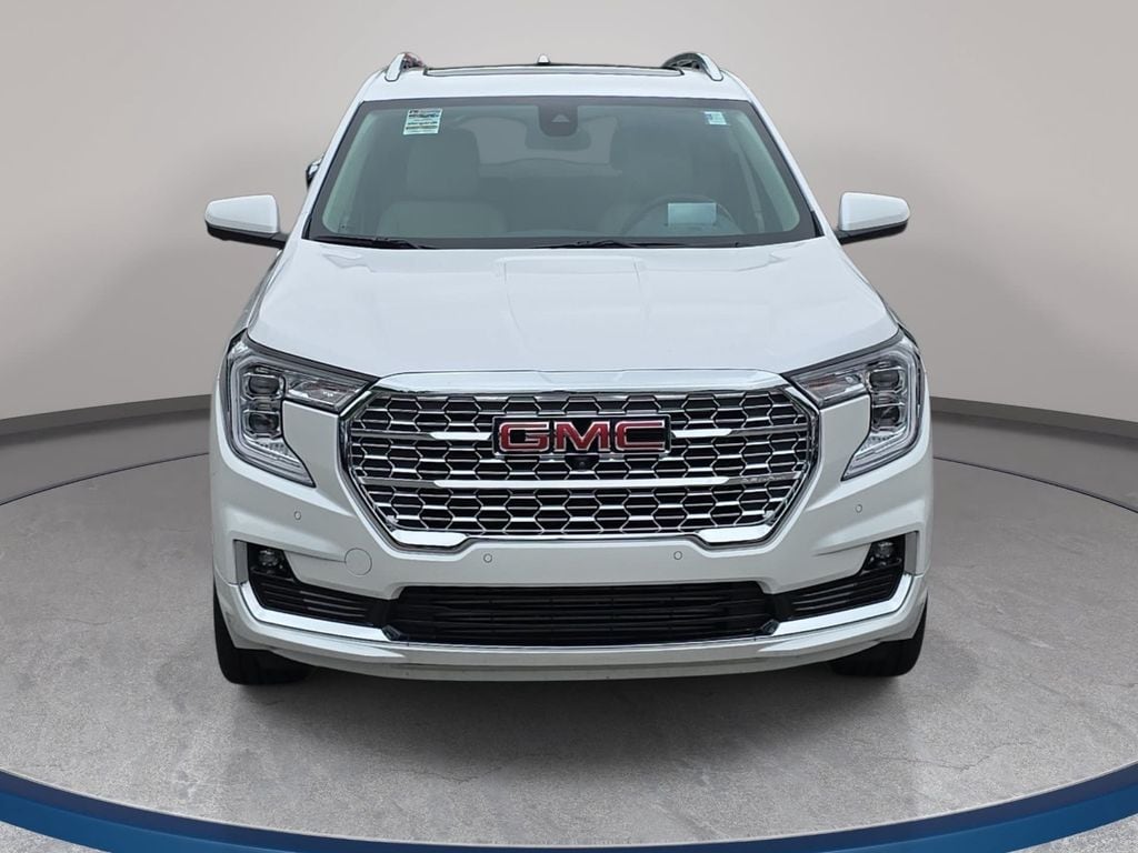 Used 2024 GMC Terrain Denali SUV