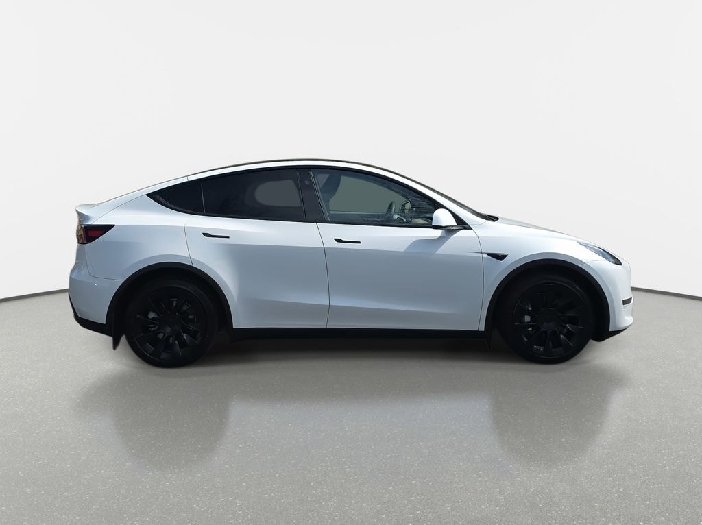 Used 2024 Tesla Model Y Long Range SUV