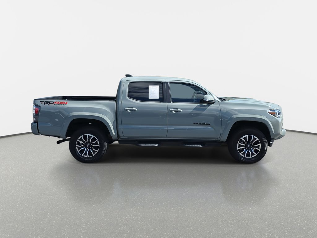 2022 Toyota Tacoma TRD Sport photo 4
