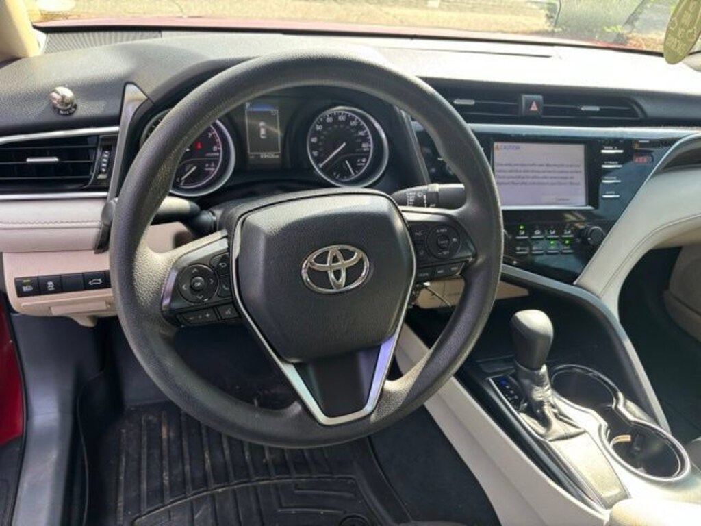 Used 2018 Toyota Camry LE Sedan