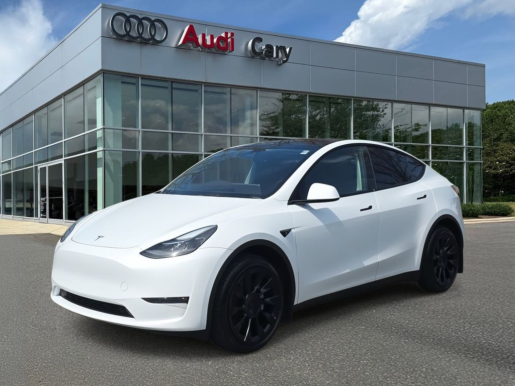Used 2024 Tesla Model Y Long Range SUV