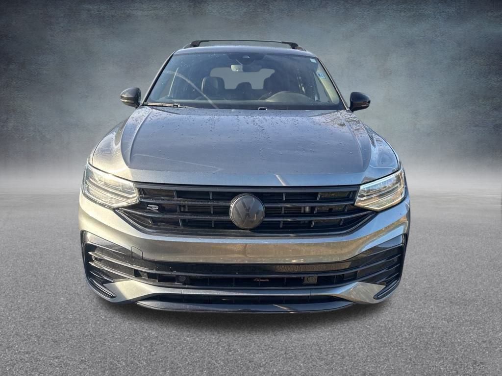 2022 Volkswagen Tiguan SE R-Line Black photo 2