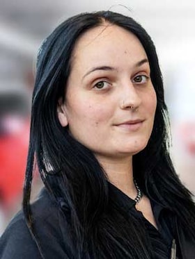 Staff member Ariana Manzo from ID_1b2fa41b7d99