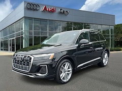2025 Audi Q7 55 Premium Plus SUV