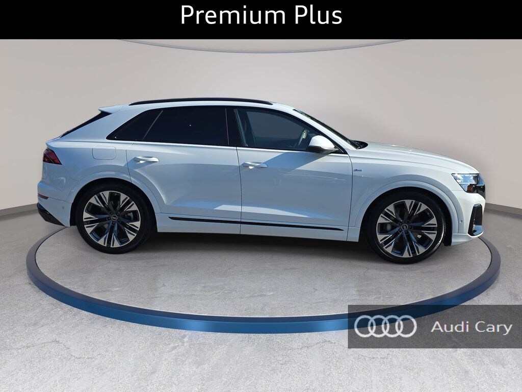 New 2026 Audi Q8 SUV