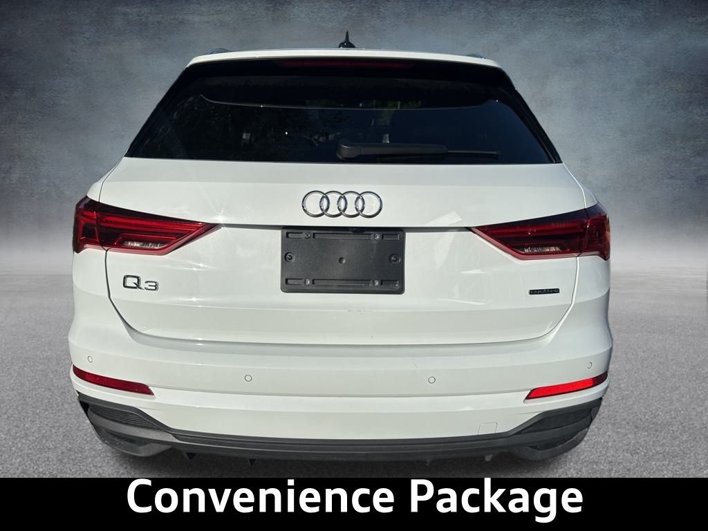 2024 Audi Q3 S line Premium Plus photo 3
