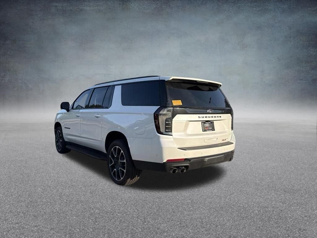 Used 2025 Chevrolet Suburban RST SUV