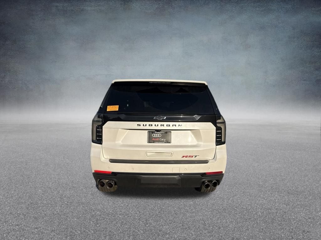 Used 2025 Chevrolet Suburban RST SUV