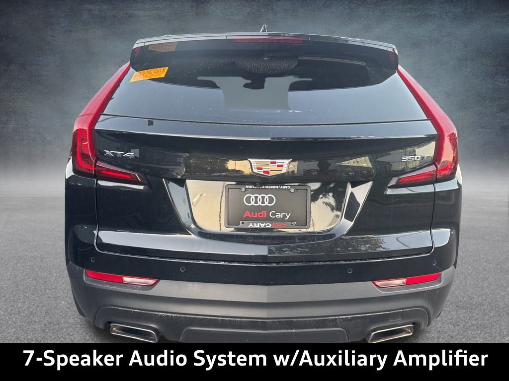 2023 Cadillac XT4 Luxury photo 3