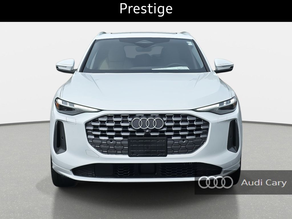 2025 Audi Q5 2.0T Prestige photo 2