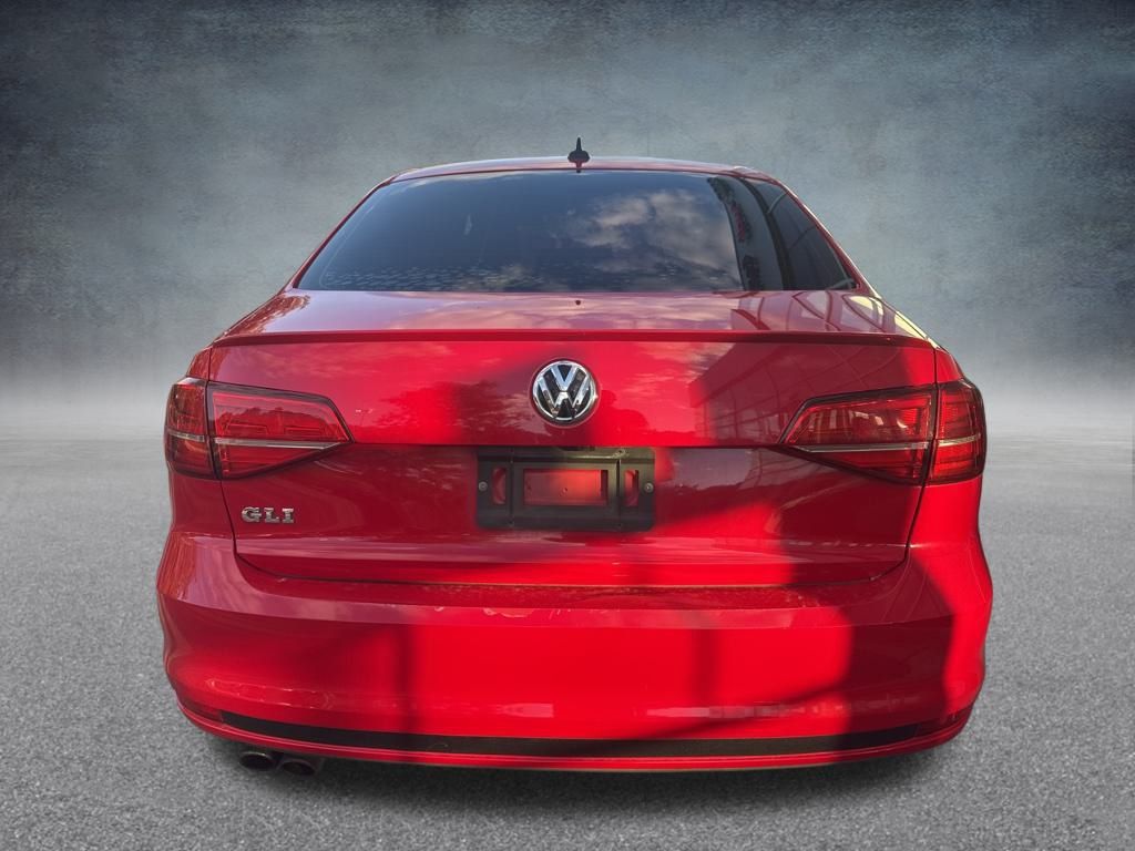 2015 Volkswagen Jetta 2.0T GLI SE photo 3