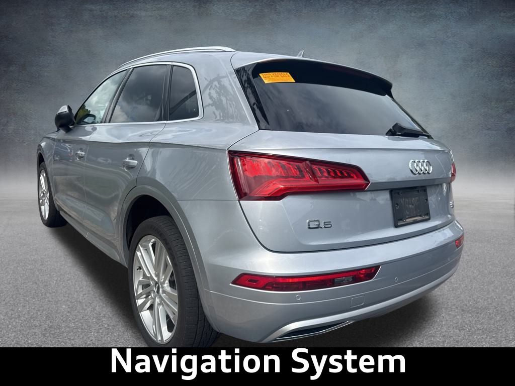 2018 Audi Q5 2.0T Premium Plus photo 2