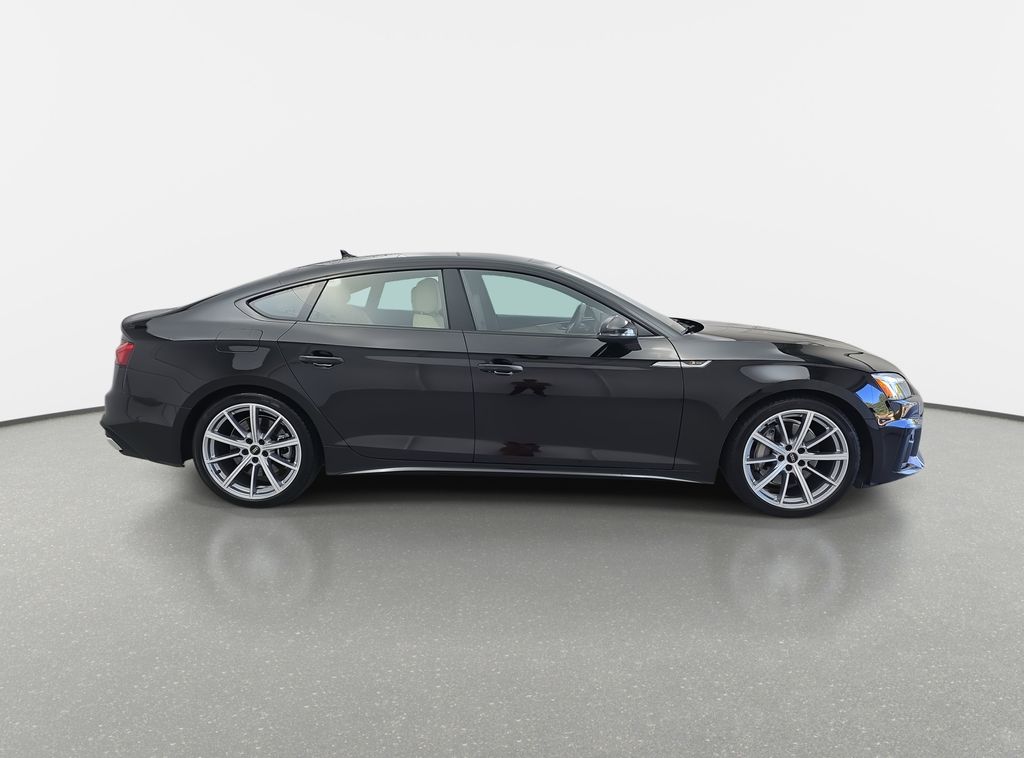 2025 Audi A5 45 S line Premium photo 4