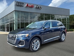 2025 Audi Q7 45 Premium Plus SUV