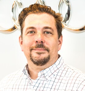 Staff member Wayne Fields from ID_1b2fa41b7d99