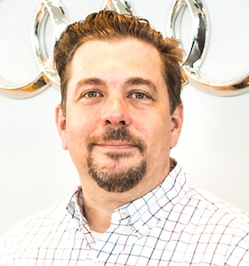 Staff member Wayne Fields from ID_1b2fa41b7d99