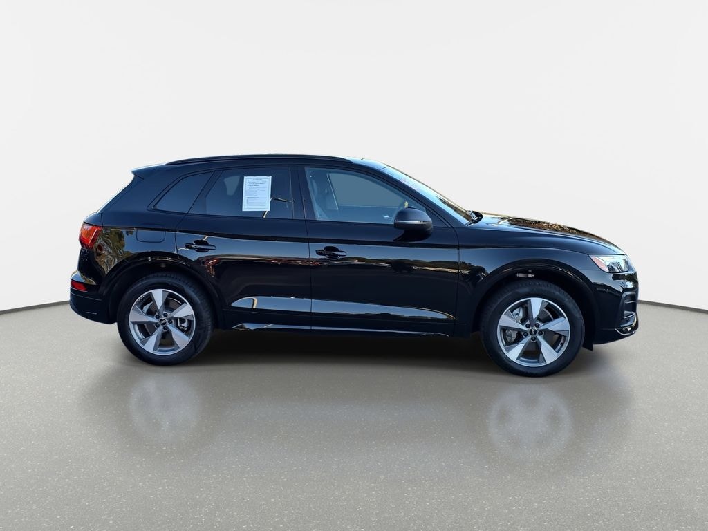 Certified 2025 Audi Q5 40 Premium SUV