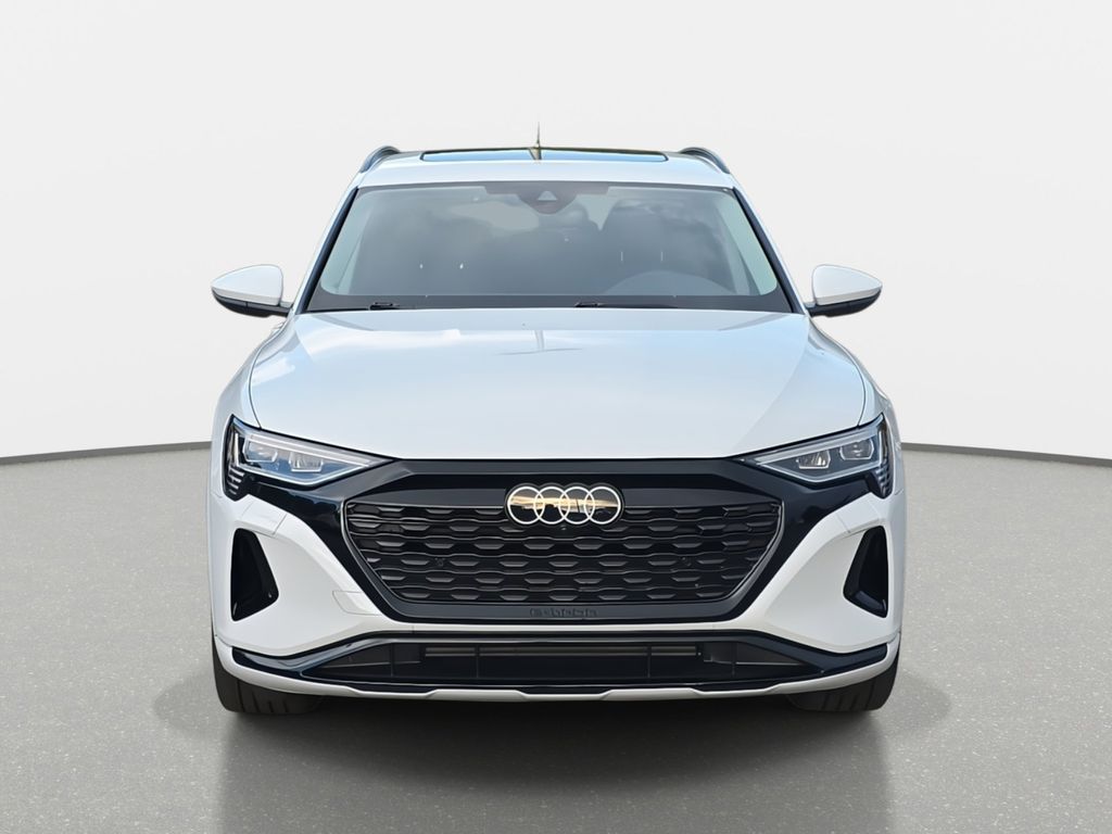 2024 Audi Q8 E-tron Premium photo 2