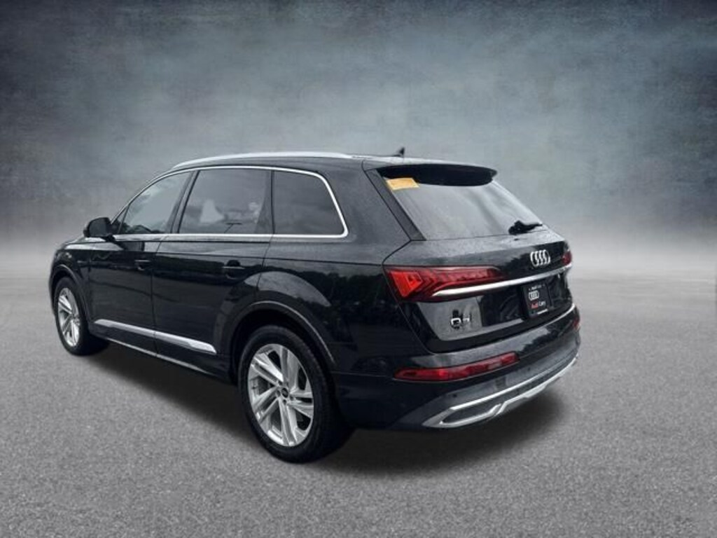 Used 2023 Audi Q7 55 Prestige SUV