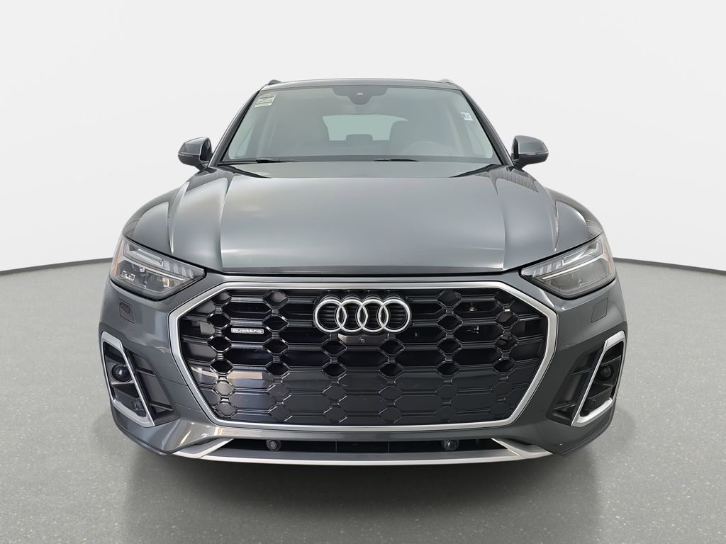 2023 Audi Q5 45 S line Prestige photo 2