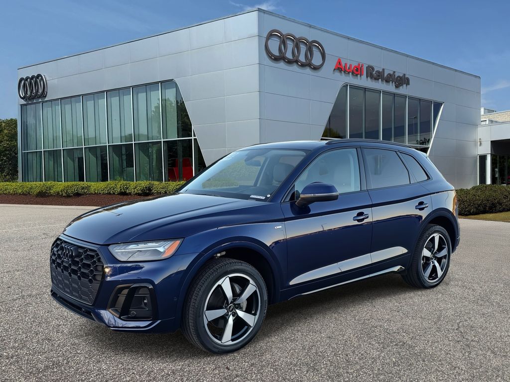 2022 Audi Q5 Prestige's photo