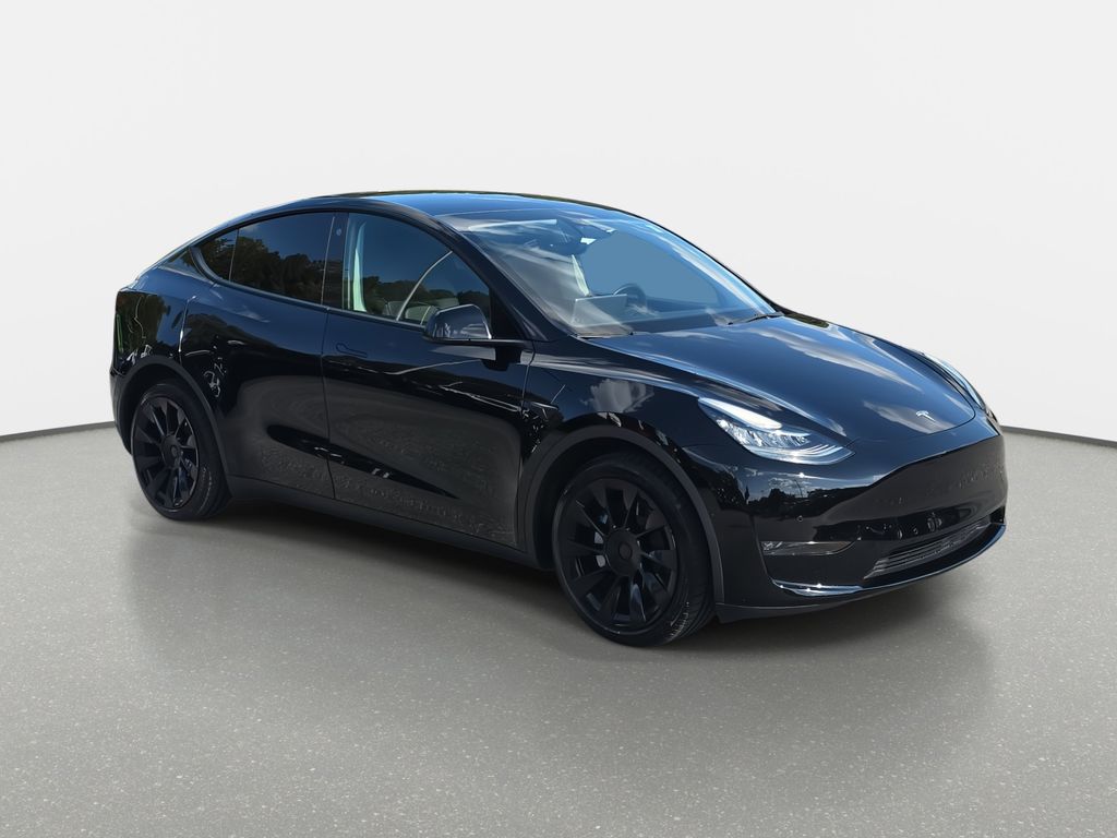 2022 Tesla Model Y Long Range photo 3