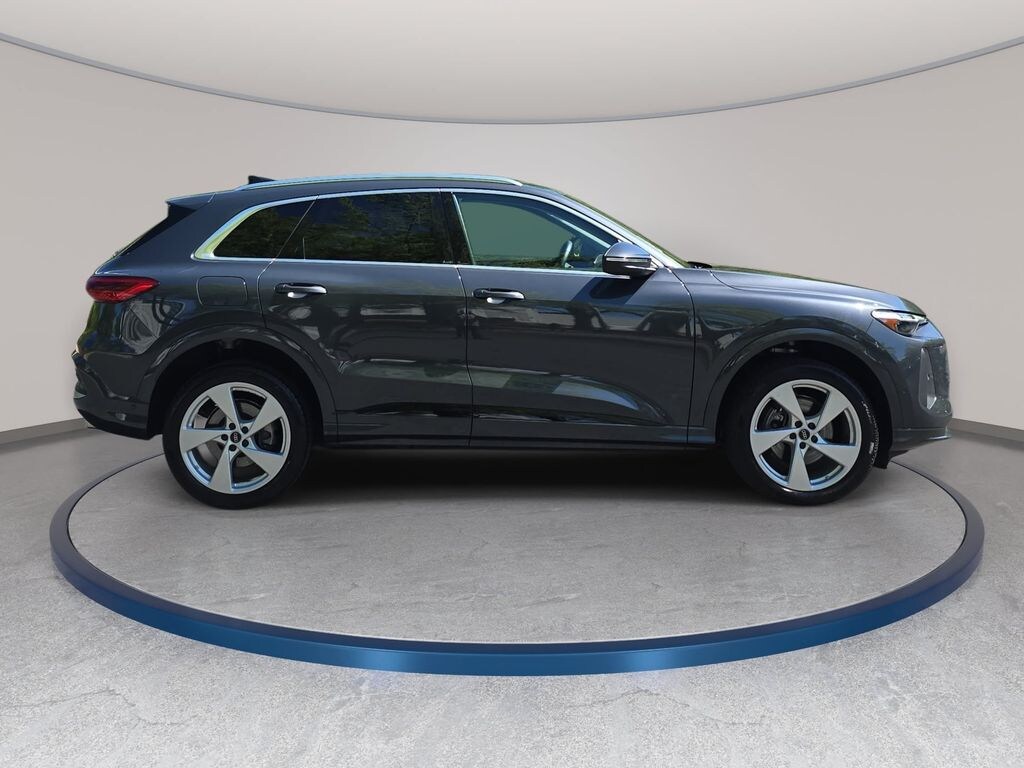 Used 2025 Audi Q5 2.0T Premium Plus SUV