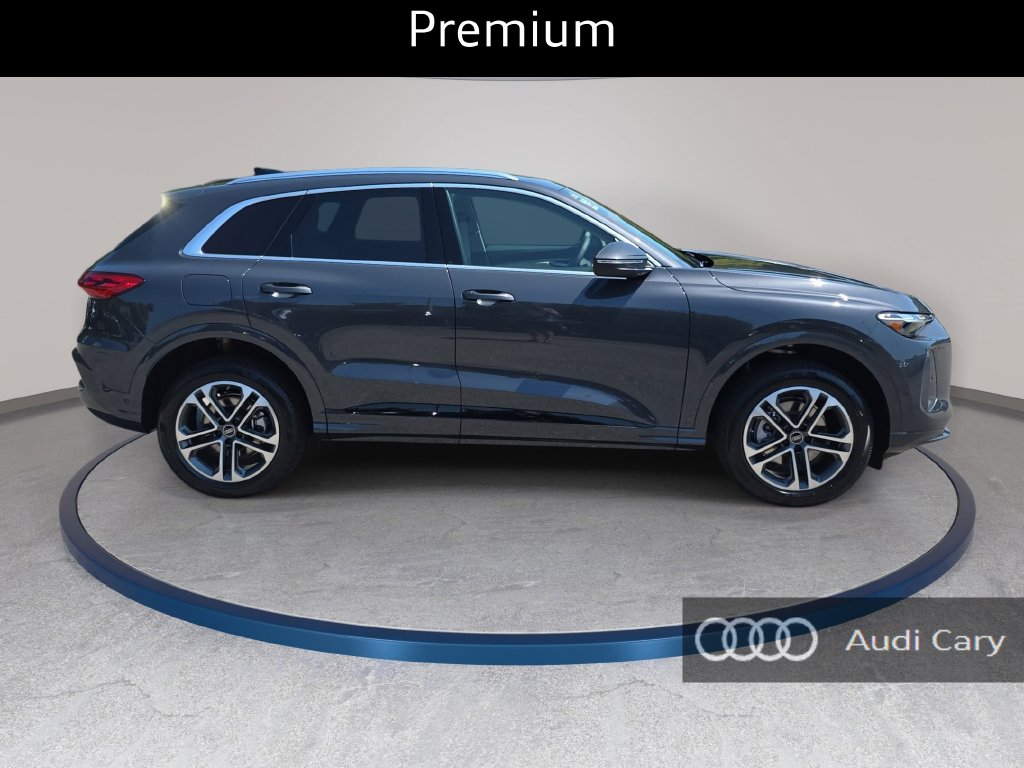 New 2026 Audi Q5 2.0T Premium SUV