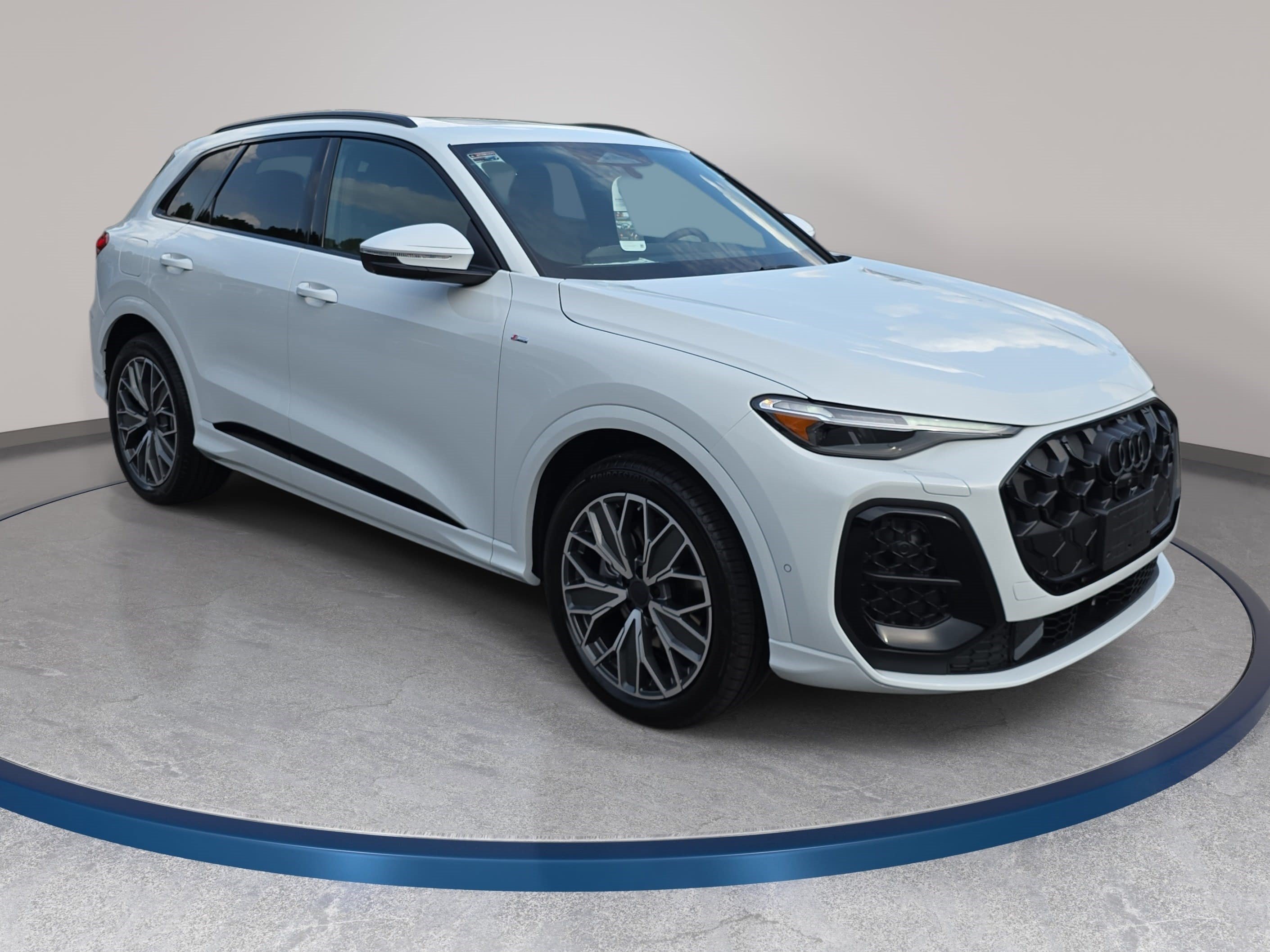 New 2026 Audi Q5 2.0T Premium SUV