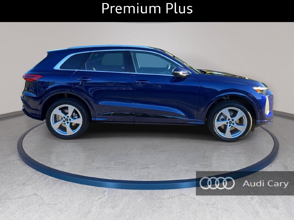 New 2026 Audi Q5 2.0T Premium SUV