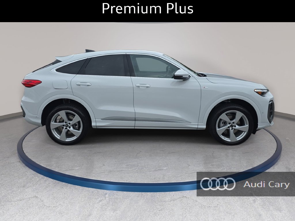New 2026 Audi Q5 Sportback 2.0T Premium SUV