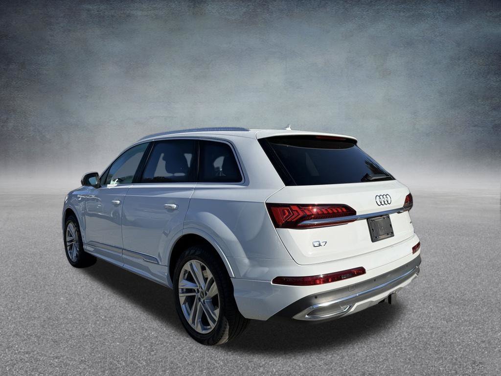 Used 2023 Audi Q7 45 Premium SUV