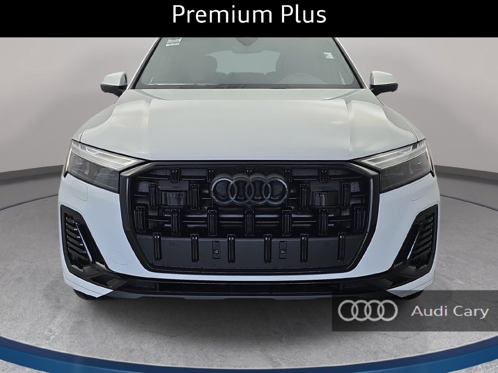New 2026 Audi Q7 45 Premium SUV