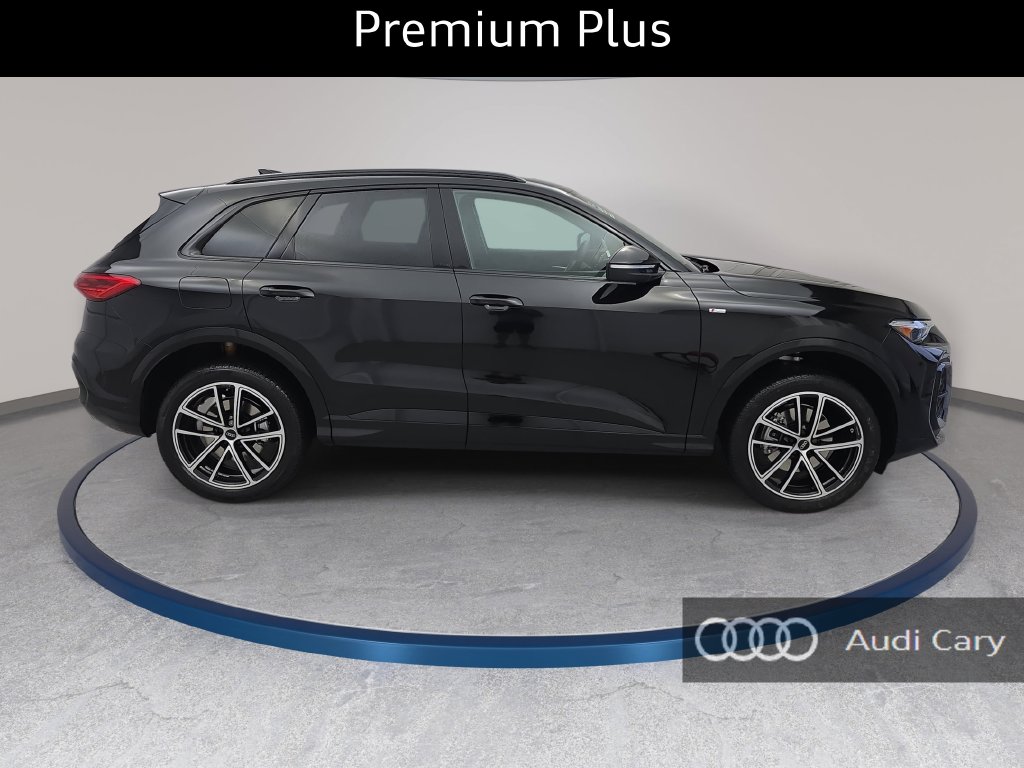 New 2026 Audi Q5 2.0T Premium SUV