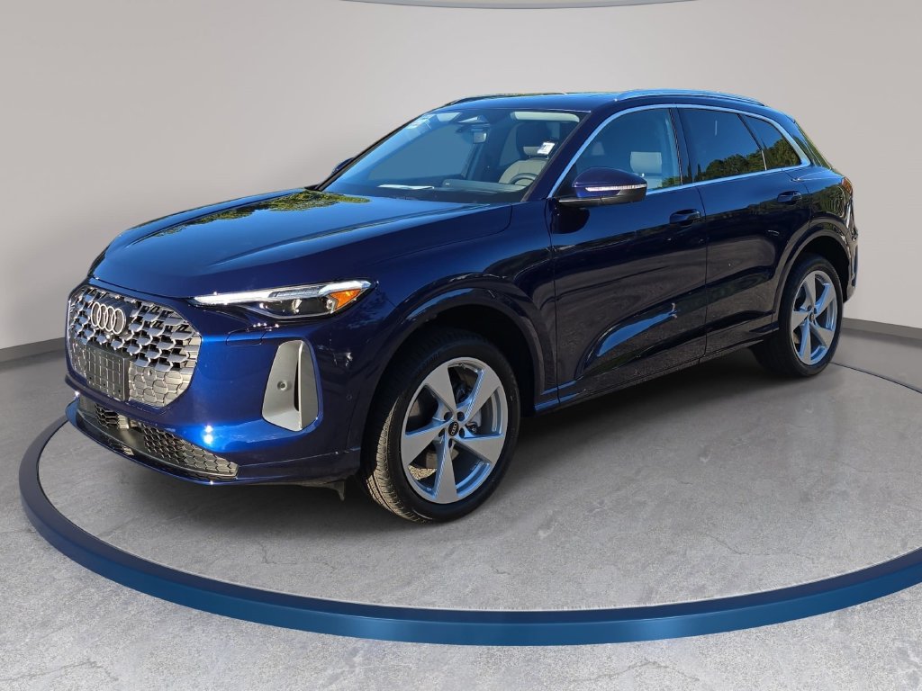 New 2026 Audi Q5 2.0T Premium SUV
