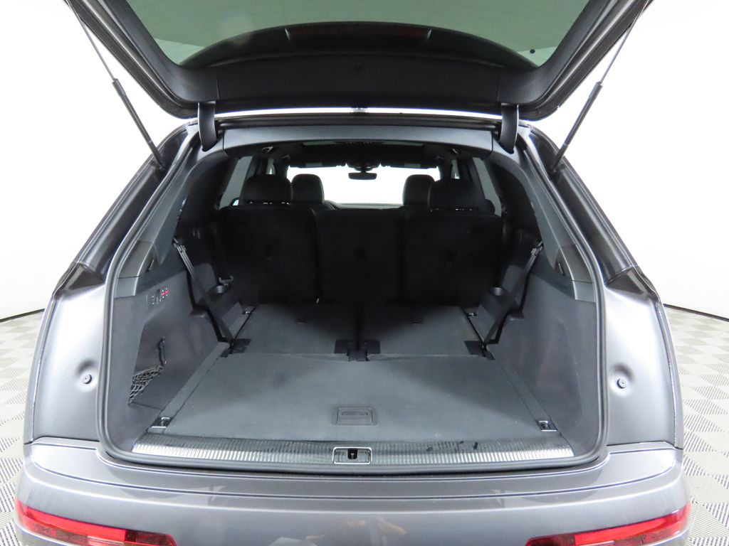2025 Audi Q7 Premium Plus - Photo 31