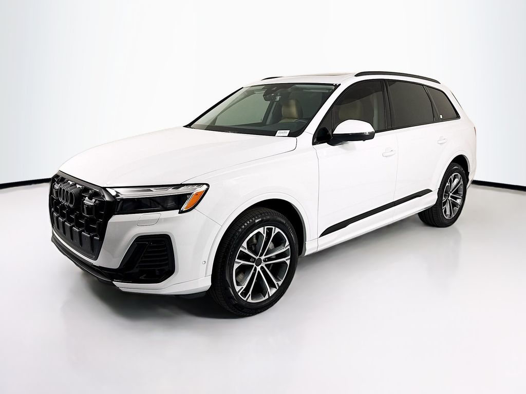 2026 Audi Q7 45 Premium Plus quattro Tiptronic's photo