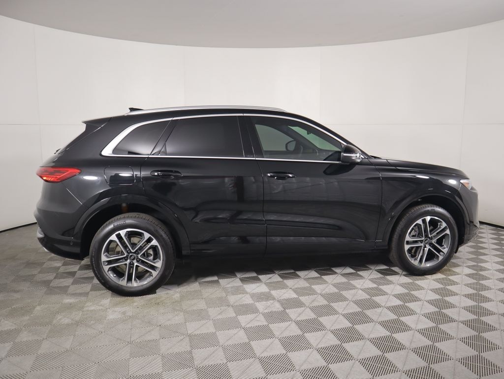 New 2025 Audi Q5 2.0T Premium SUV