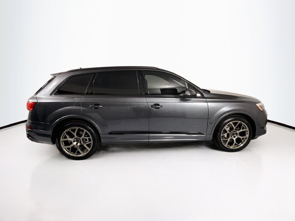 New 2026 Audi Q7 Premium Plus SUV