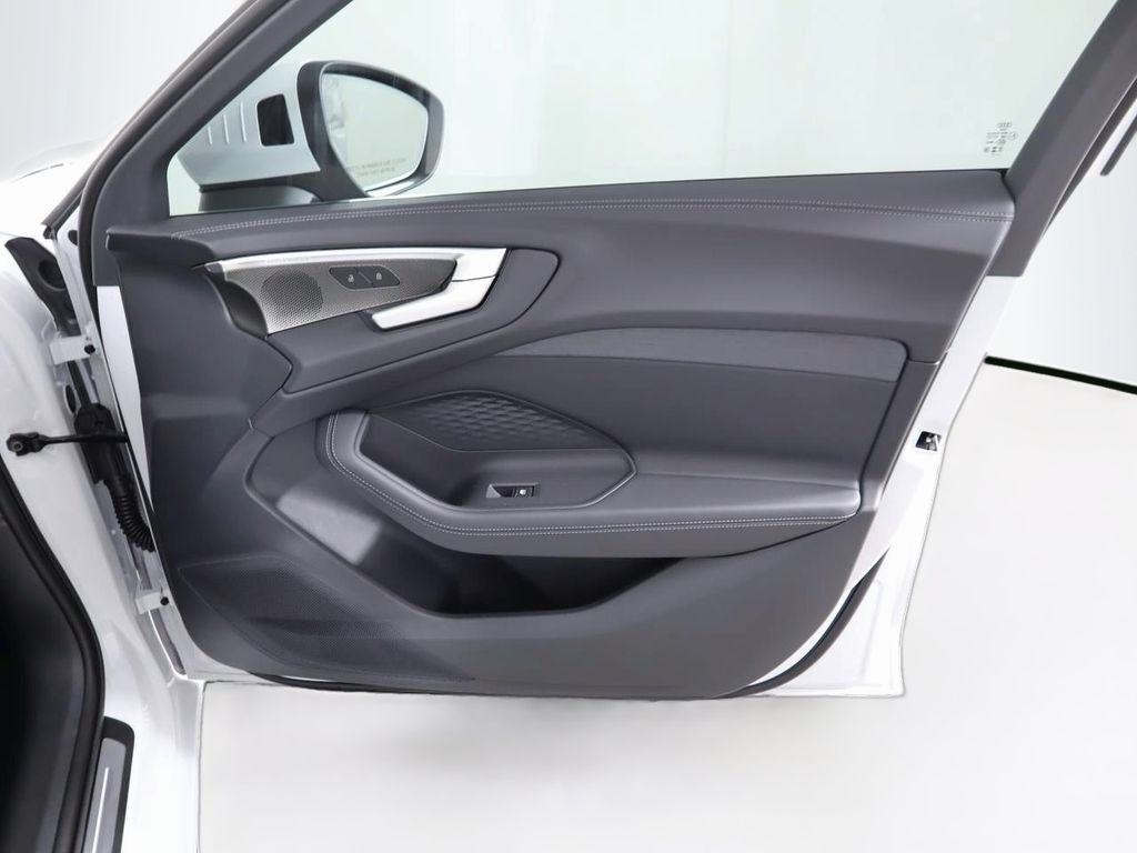 2025 Audi New A5 Premium Plus - Photo 25